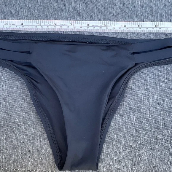 bikini ๐ bundle - Picture 15 of 16